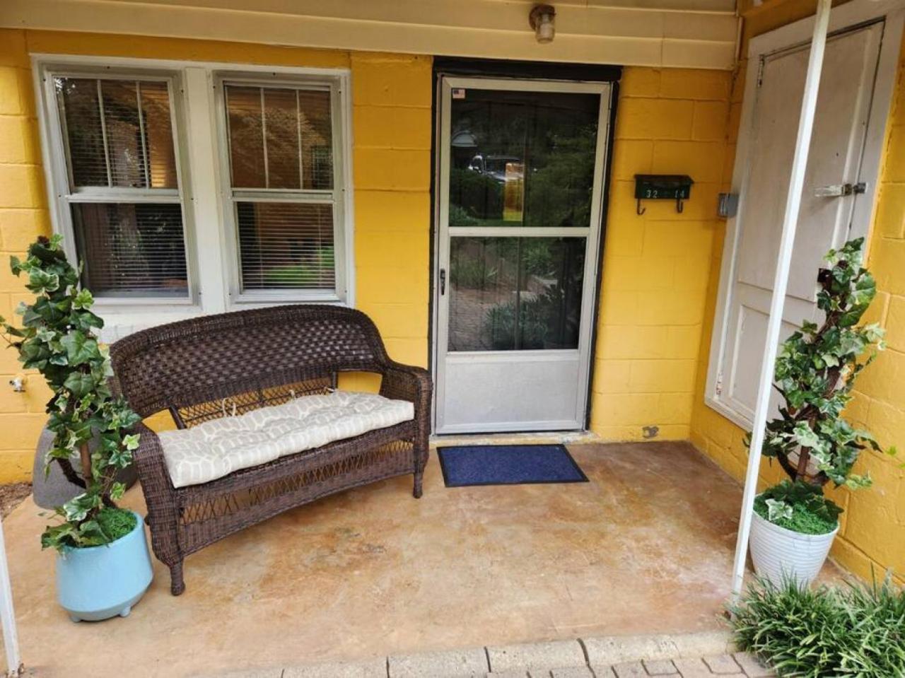 Cheerful 2Br In Earlewood Villa Columbia Exterior photo