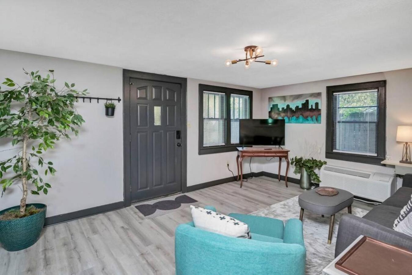 Cheerful 2Br In Earlewood Villa Columbia Exterior photo
