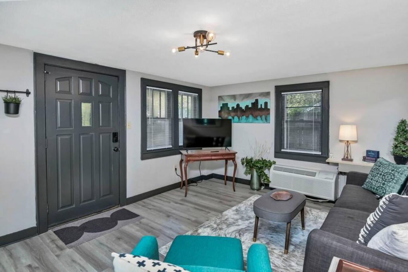Cheerful 2Br In Earlewood Villa Columbia Exterior photo